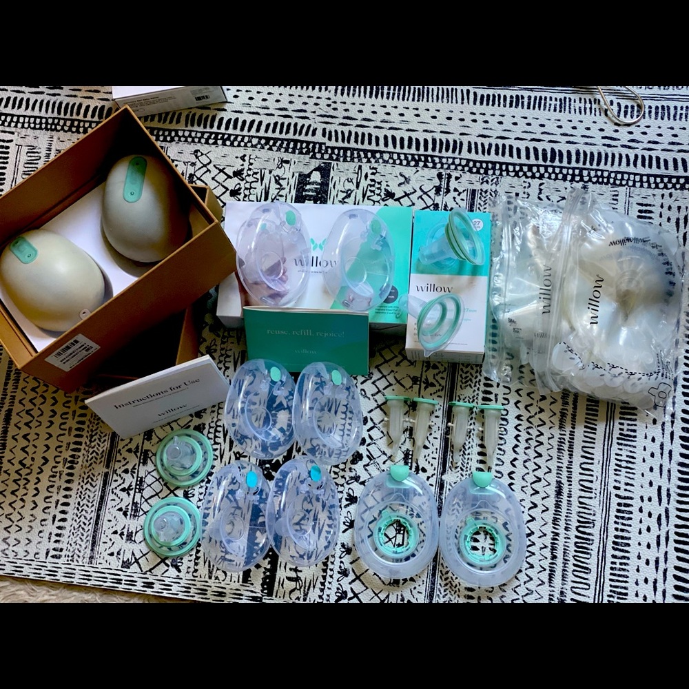 3.0 WILLOW w/ extra accessories & 77 MILK BAGS!